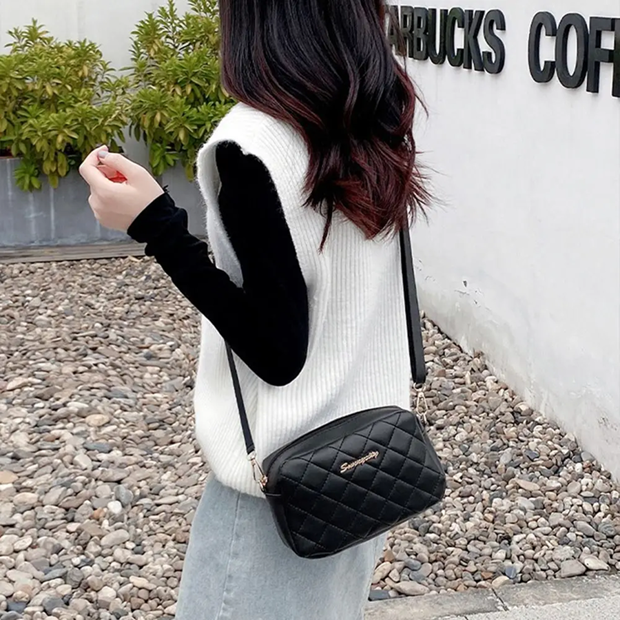 Black Embroidered PU Leather Luxury Handbag - Image 5